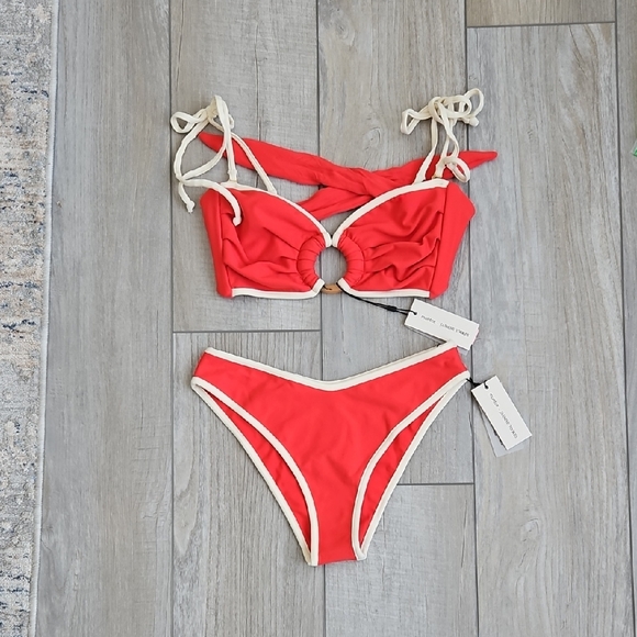 Montce Bikini Set